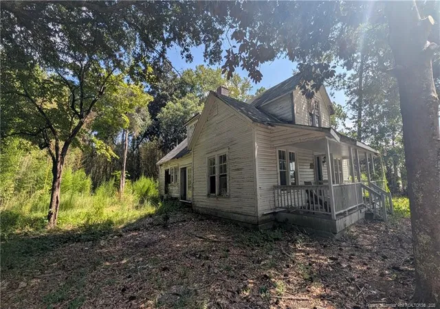 Photo 3 of Sale Pending at 205 Pinehurst Ave, Carthage, NC 28327 | MLS# 769148 | Listing updated on 2026-10-02