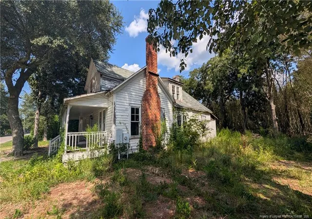 Photo 3 of Sale Pending at 205 Pinehurst Ave, Carthage, NC 28327 | MLS# 769148 | Listing updated on 2026-10-02