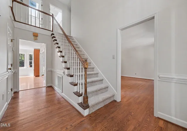 Photo 4 of Sale Pending at 1108 Vestavia Woods Dr, Raleigh, NC 27615 | MLS# 10192254 | Listing updated on 2026-09-13