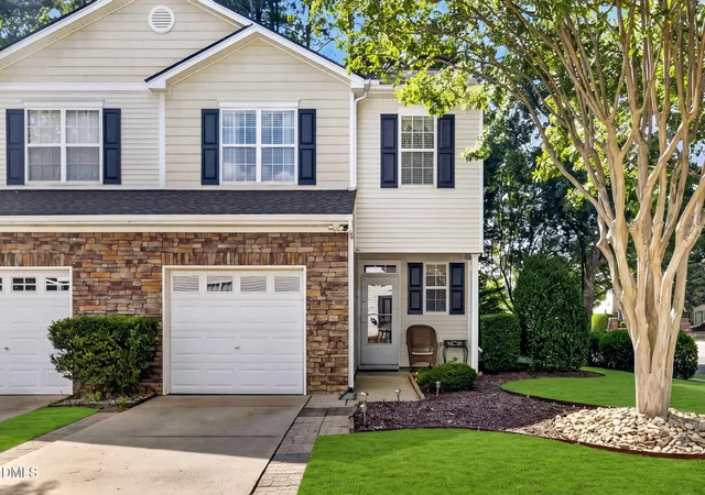Townhouse for sale at 8255 Martello Ln, Raleigh, NC 27613 | MLS# 10192231