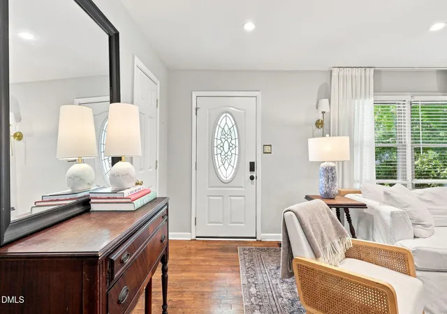 Photo 4 of Single family home for sale at 913 Greenwich St, Raleigh, NC 27610 | MLS# 10192055 | Listing updated on 2026-09-11