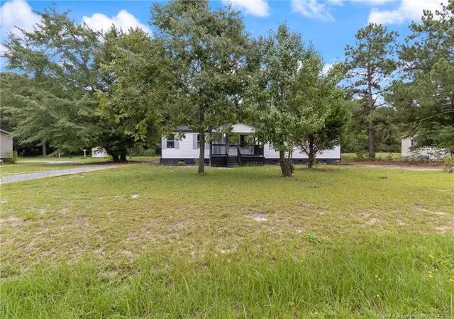 Photo 3 of Sale Pending at 137 Huckabee St, Raeford, NC 28376 | MLS# 769093 | Listing updated on 2026-09-21