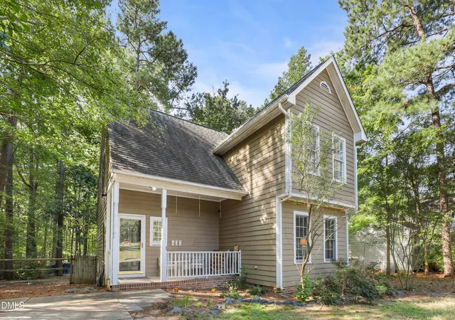 Photo 3 of Single family home for sale at 600 Forge Rd, Durham, NC 27713 | MLS# 10193125 | Listing updated on 2026-10-04