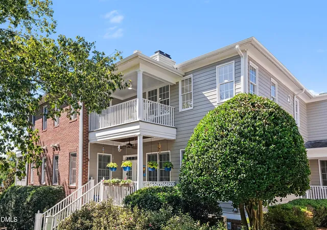 Photo 2 of Sale Pending at 604 Copperline Dr #201, Chapel Hill, NC 27516 | MLS# 10192479 | Listing updated on 2026-09-17