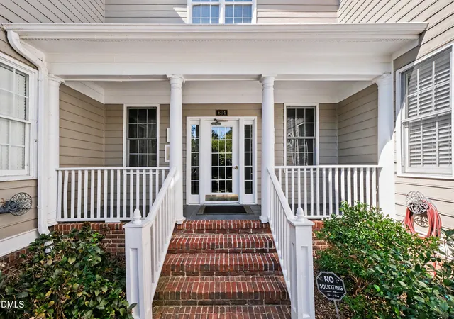 Photo 3 of Sale Pending at 604 Copperline Dr #201, Chapel Hill, NC 27516 | MLS# 10192479 | Listing updated on 2026-09-17