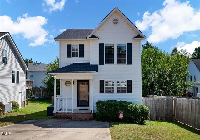 Photo 1 of Single family home for sale at 4704 Windblown Ct, Raleigh, NC 27616 | MLS# 10192373 | Listing updated on 2026-09-14
