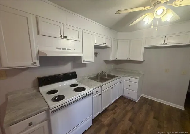 Photo 4 of Single family home for sale at 2101 Decor St, Fayetteville, NC 28304 | MLS# 769117 | Listing updated on 2026-09-10