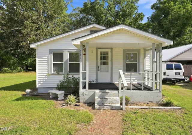 Photo 2 of Single family home for sale at 6945 Reedy Branch Rd, Rocky Mount, NC 27803 | MLS# 10191953 | Listing updated on 2026-09-10