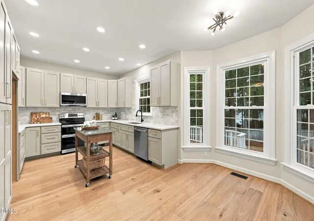 Photo 3 of Single family home for sale at 107 Somersby Ct, Cary, NC 27519 | MLS# 10192868 | Listing updated on 2026-10-28