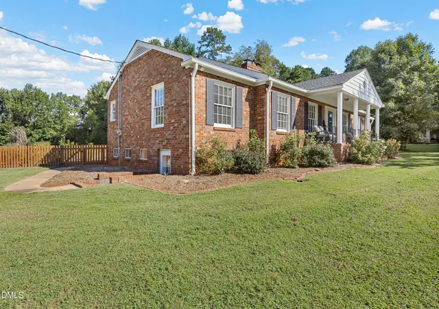 Photo 3 of Sale Pending at 3709 Liberty Rd, Greensboro, NC 27406 | MLS# 10192072 | Listing updated on 2026-09-19
