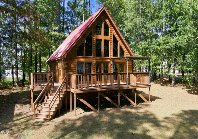 Photo 2 of Single family home for sale at 155 Rawhide Dr, Louisburg, NC 27549 | MLS# 10192030 | Listing updated on 2026-09-11