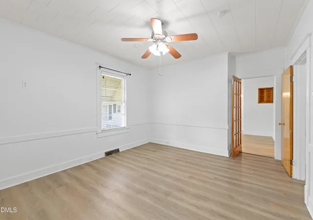 Photo 4 of Single family home for sale at 302 W East St, Erwin, NC 28339 | MLS# 10192415 | Listing updated on 2026-10-04