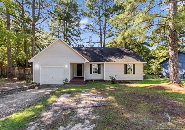 Photo 2 of Single family home for sale at 861 Danish Dr, Fayetteville, NC 28303 | MLS# 769084 | Listing updated on 2026-09-11