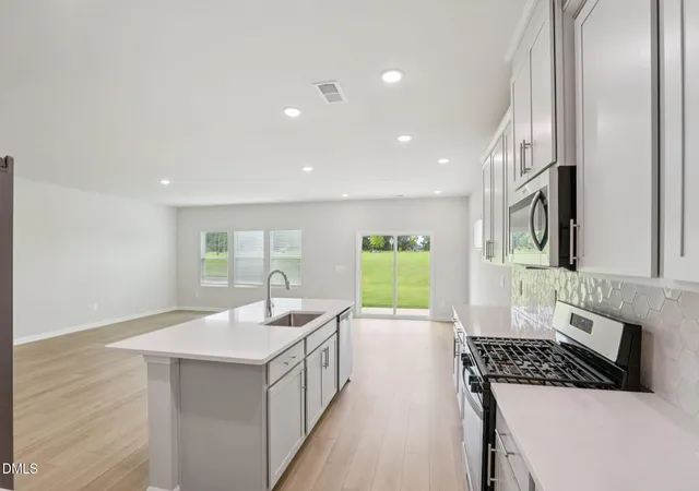 Photo 3 of Single family home for sale at 1241 Winding Spring Dr, Mebane, NC 27302 | MLS# 10194154 | Listing updated on 2026-09-30