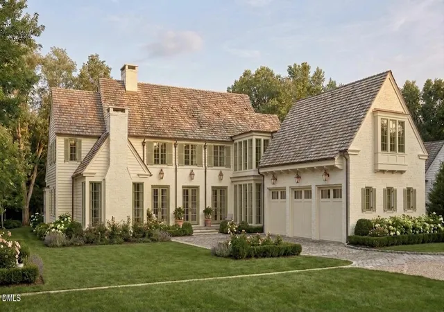 Photo 1 of Mansion for sale at 117 Dartmouth Rd, Raleigh, NC 27609 | MLS# 10192489 | Listing updated on 2026-09-16