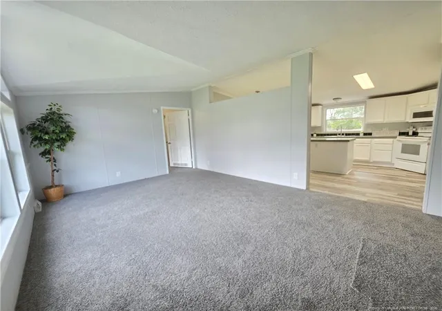 Photo 4 of Manufactured home for sale at 124 Franklin Rd, Raeford, NC 28376 | MLS# 769197 | Listing updated on 2026-09-15