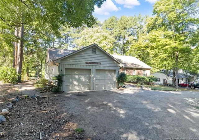 Photo 3 of Single family home for sale at 1903 Wedgewood Dr, Sanford, NC 27332 | MLS# 767707 | Listing updated on 2026-09-11
