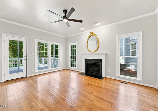 Photo 3 of Sale Pending at 21 Nicklaus Way, Clayton, NC 27520 | MLS# 10192176 | Listing updated on 2026-09-20
