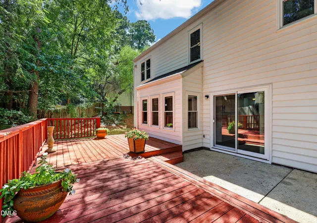 Photo 1 of Single family home for sale at 114 Carmel Woods Ct, Wake Forest, NC 27587 | MLS# 10193024 | Listing updated on 2026-10-24