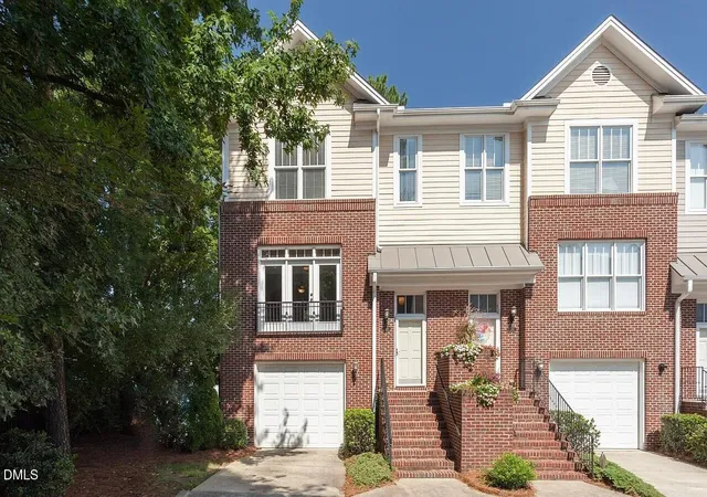 Townhouse for sale at 6101 Shandwick Ct, Raleigh, NC 27609 | MLS# 10192207