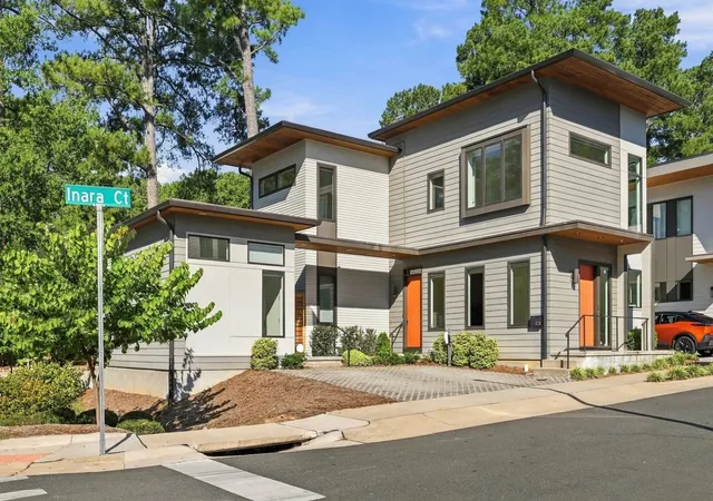 Photo 3 of Sale Pending at 101 Inara Ct, Carrboro, NC 27510 | MLS# 10192181 | Listing updated on 2026-10-05