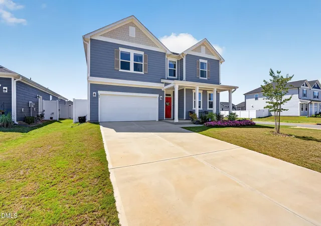 Photo 2 of Single family home for sale at 43 Frasier Fir Way, Lillington, NC 27546 | MLS# 10192244 | Listing updated on 2026-09-19