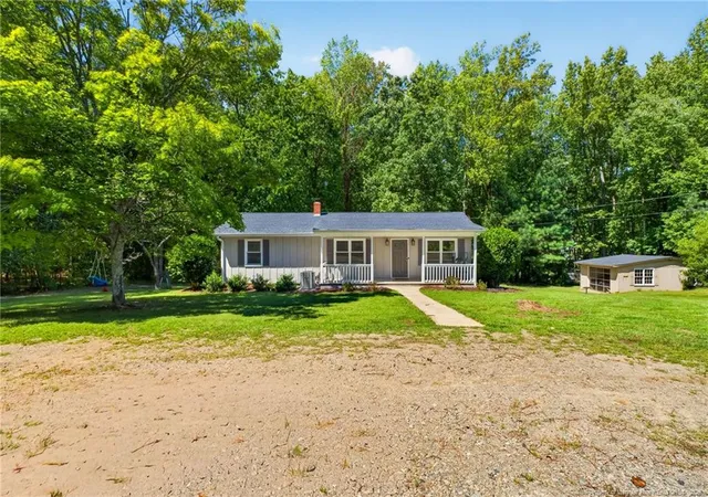 Photo 2 of Single family home for sale at 2114 Spring Ln, Sanford, NC 27330 | MLS# 769225 | Listing updated on 2026-09-25