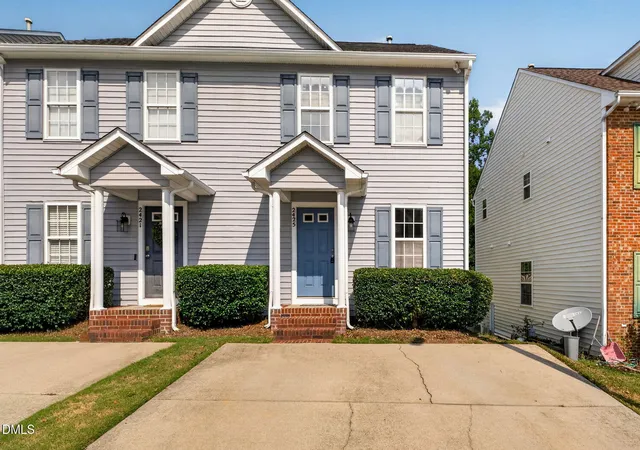 Townhouse for sale at 2425 Bay Harbor Dr, Raleigh, NC 27604 | MLS# 10194323