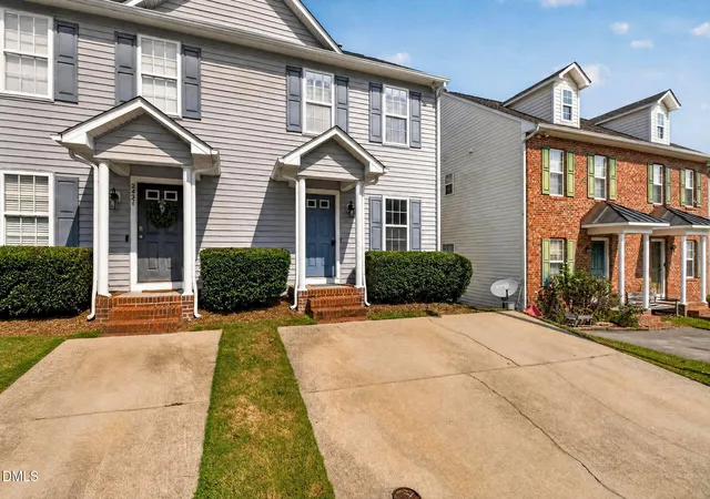 Photo 3 of Townhouse for sale at 2425 Bay Harbor Dr, Raleigh, NC 27604 | MLS# 10194323 | Listing updated on 2026-09-23
