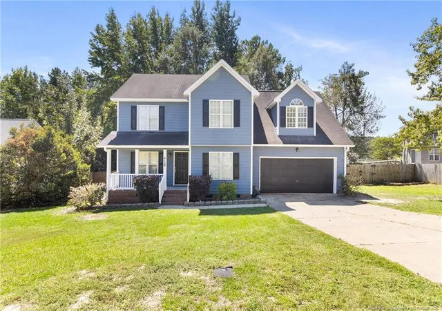 Photo 2 of Single family home for sale at 4129 Batesburg Dr, Hope Mills, NC 28348 | MLS# 768597 | Listing updated on 2026-10-01