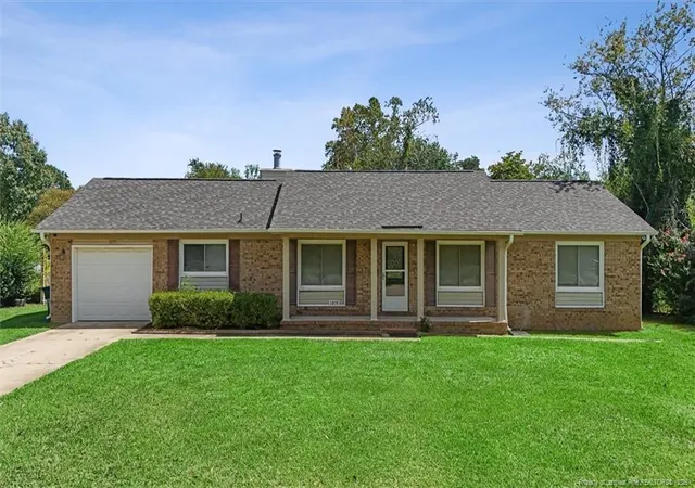 Photo 1 of Single family home for sale at 1075 Pleasant Oak Dr, Fayetteville, NC 28314 | MLS# 769246 | Listing updated on 2026-09-11