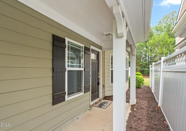 Photo 3 of Townhouse for sale at 2505 Bartlett Cir, Hillsborough, NC 27278 | MLS# 10192379 | Listing updated on 2026-09-13