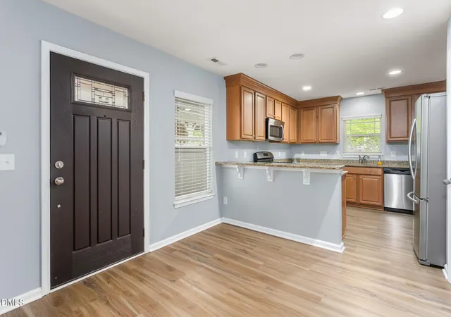 Photo 4 of Townhouse for sale at 2505 Bartlett Cir, Hillsborough, NC 27278 | MLS# 10192379 | Listing updated on 2026-09-13