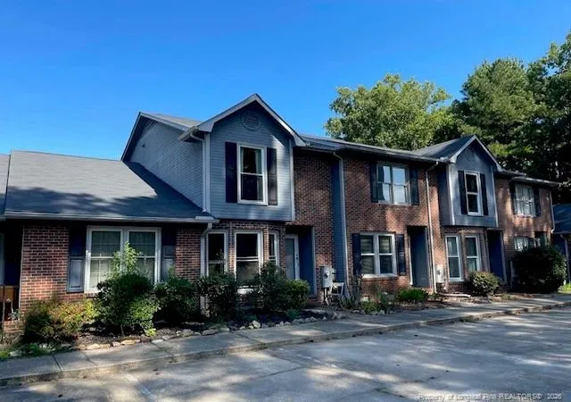 Townhouse for sale at 312 Ayrshire Ct, Fayetteville, NC 28311 | MLS# 769067