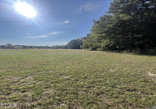 Photo 4 of House for sale at 4035 Doyle Rd, Zebulon, NC 27597 | MLS# 10194480 | Listing updated on 2026-10-05