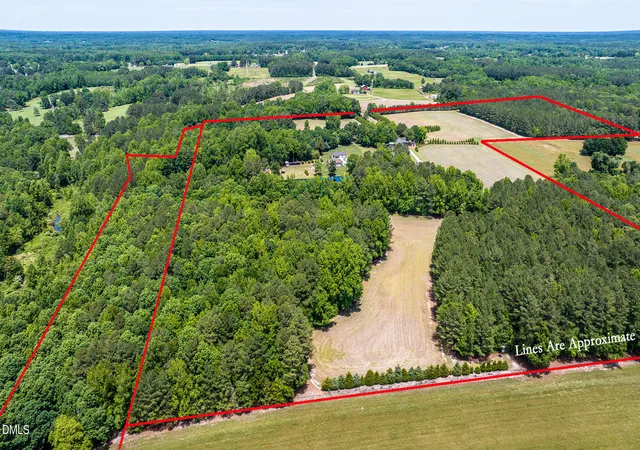 Photo 3 of Single family home for sale at 394 King Rd, Castalia, NC 27816 | MLS# 10193843 | Listing updated on 2026-09-19