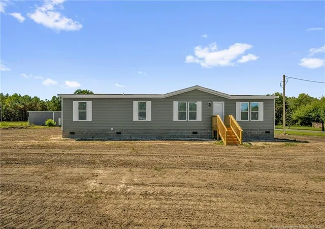 Manufactured home for sale at 20 Moriah Ln, Whiteville, NC 28472 | MLS# 768425