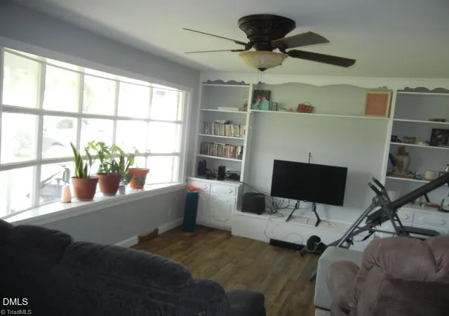 Photo 3 of Single family home for sale at 511 N Nc Hwy 100, Whitsett, NC 27377 | MLS# 10192441 | Listing updated on 2026-09-14