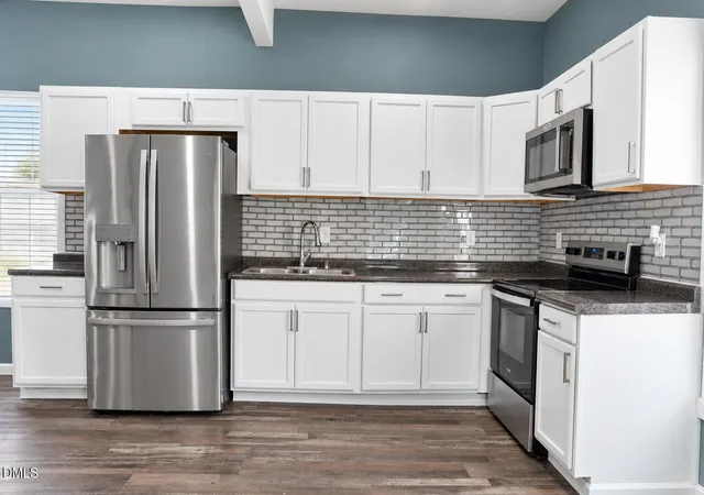 Photo 3 of Single family home for sale at 1724 Turner St, Roxboro, NC 27573 | MLS# 10193272 | Listing updated on 2026-09-26
