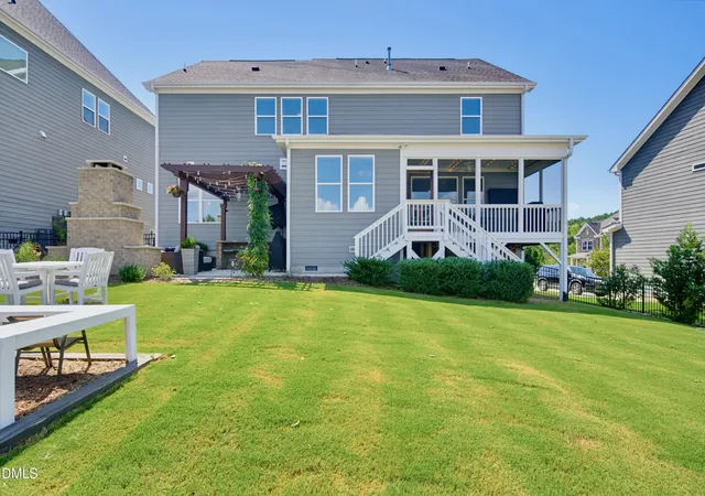 Photo 3 of Single family home for sale at 2704 Tunstall Grv Dr, Apex, NC 27523 | MLS# 10193114 | Listing updated on 2026-09-27