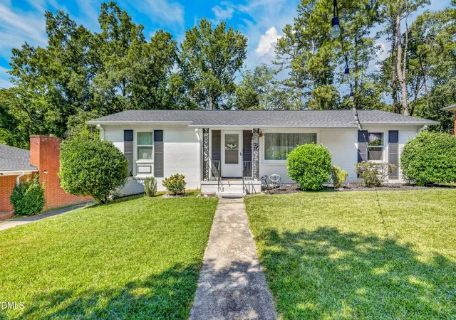 Photo 1 of Single family home for sale at 1024 S Plum St, Durham, NC 27701 | MLS# 10192570 | Listing updated on 2026-10-12