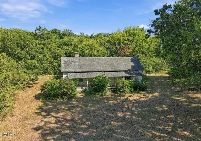 Photo 2 of Sale Pending at 5354 Satterwhite Point Rd, Henderson, NC 27537 | MLS# 10192501 | Listing updated on 2026-09-29