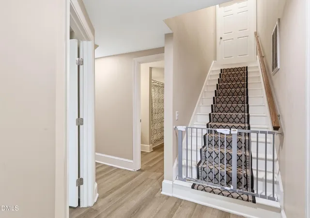 Photo 4 of Single family home for sale at 500 S Lamar St, Roxboro, NC 27573 | MLS# 10192508 | Listing updated on 2026-09-18
