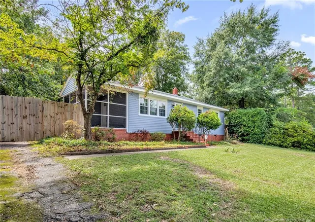 Photo 3 of Single family home for sale at 1923 Mcgougan Rd, Fayetteville, NC 28303 | MLS# 769280 | Listing updated on 2026-09-13