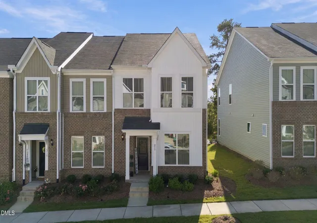 Photo 2 of Townhouse for sale at 219 Chesapeake Cmns St, Garner, NC 27529 | MLS# 10193690 | Listing updated on 2026-09-28