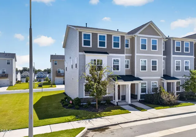 Photo 2 of Townhouse for sale at 156 Sweet Lilac Way, Raleigh, NC 27610 | MLS# 10192628 | Listing updated on 2026-09-23