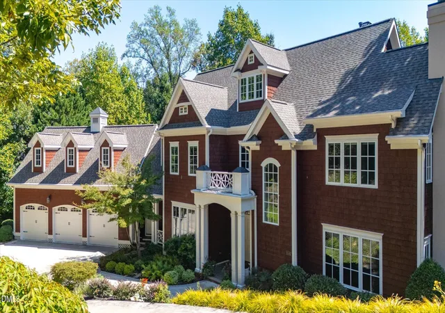 Photo 1 of Single family home for sale at 11417 Governors Dr, Chapel Hill, NC 27517 | MLS# 10193837 | Listing updated on 2026-10-06