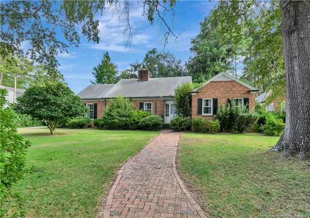Photo 2 of Single family home for sale at 203 W 26th Street, Lumberton, NC 28358 | MLS# 769298 | Listing updated on 2026-09-30