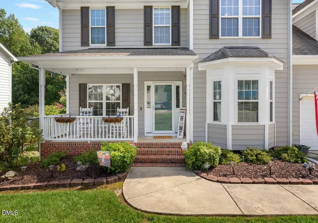 Photo 2 of Single family home for sale at 5609 Paces Fry Dr, Durham, NC 27712 | MLS# 10193361 | Listing updated on 2026-10-04