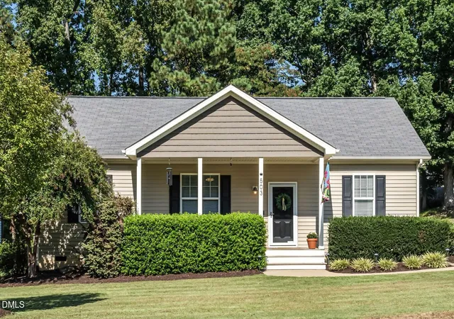 Photo 2 of Sale Pending at 503 Crk Valley Dr, Fuquay Varina, NC 27526 | MLS# 10193121 | Listing updated on 2026-10-04